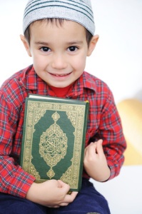 Learn Quran For Kids - Muslim kid with Quran